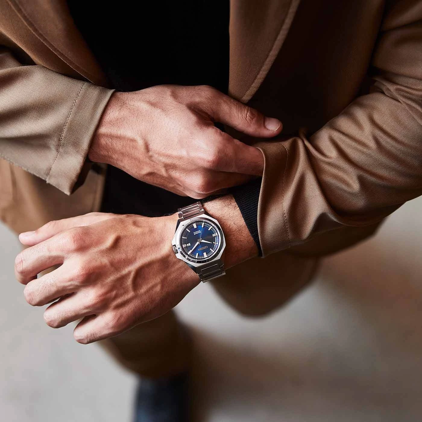 Citizen Series 8 NB6010-81L