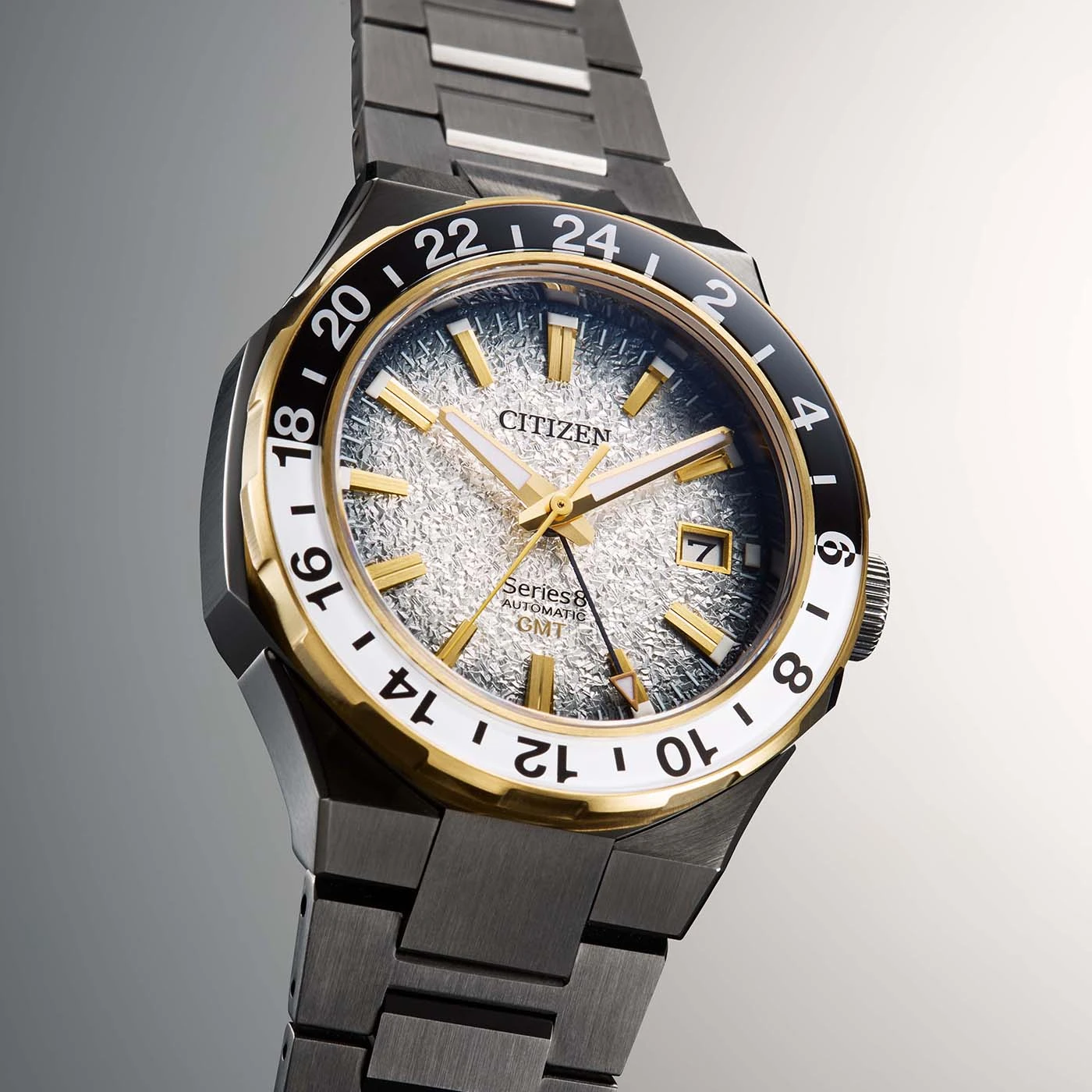 Citizen Series 8 GMT NB6035-55H