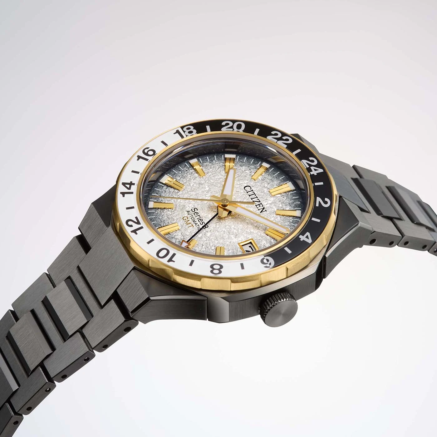 Citizen Series 8 GMT NB6035-55H
