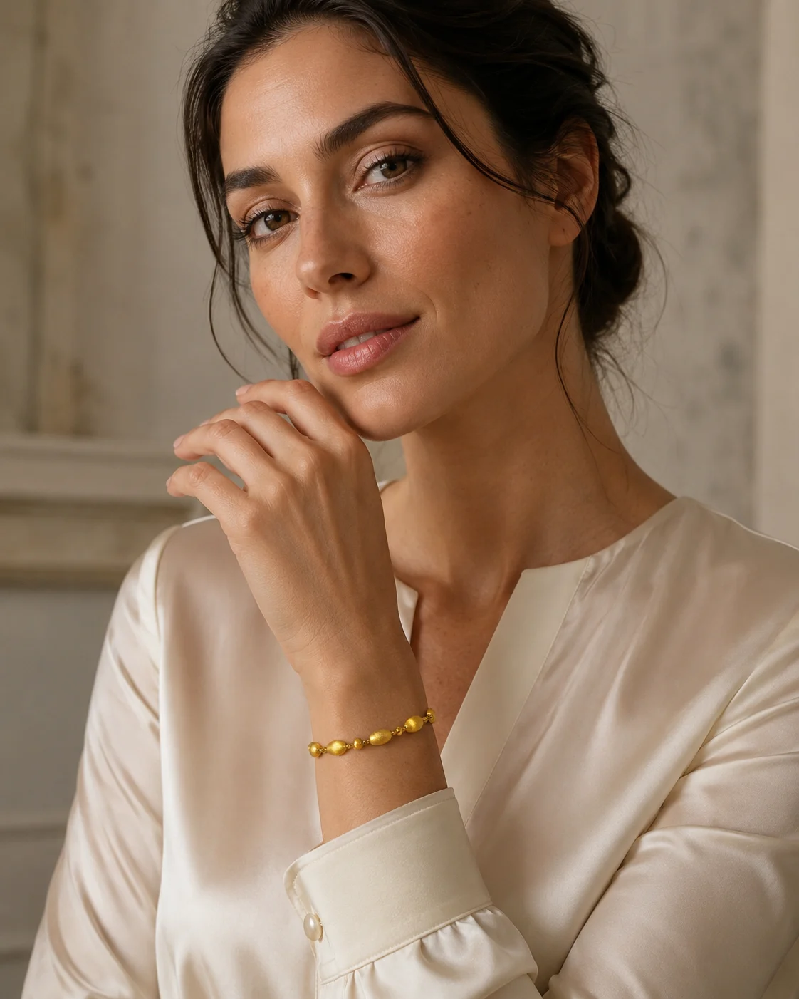 Bracciale rigido in oro giallo 18 kt