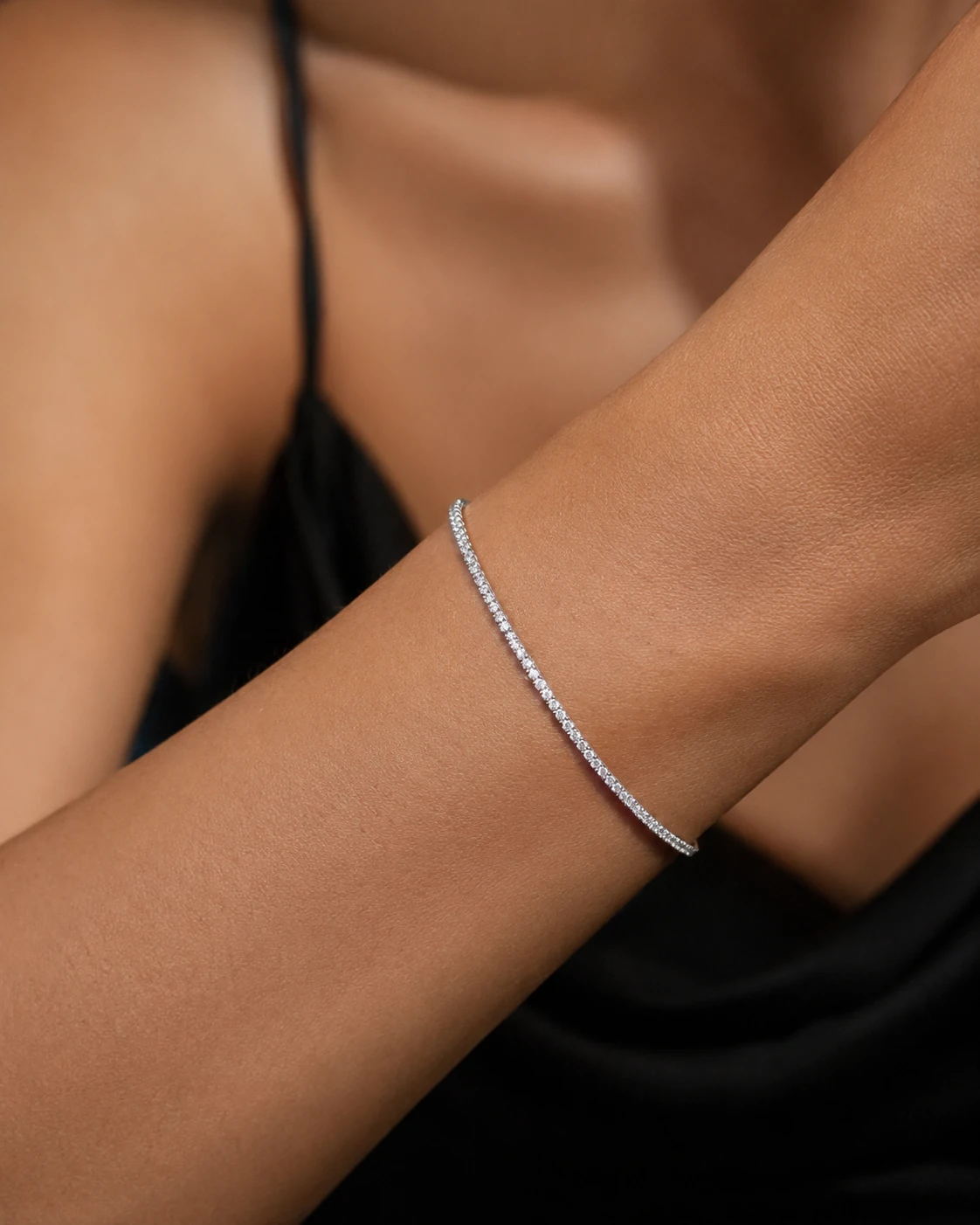 Bracciale tennis in oro bianco 18 kt e diamanti