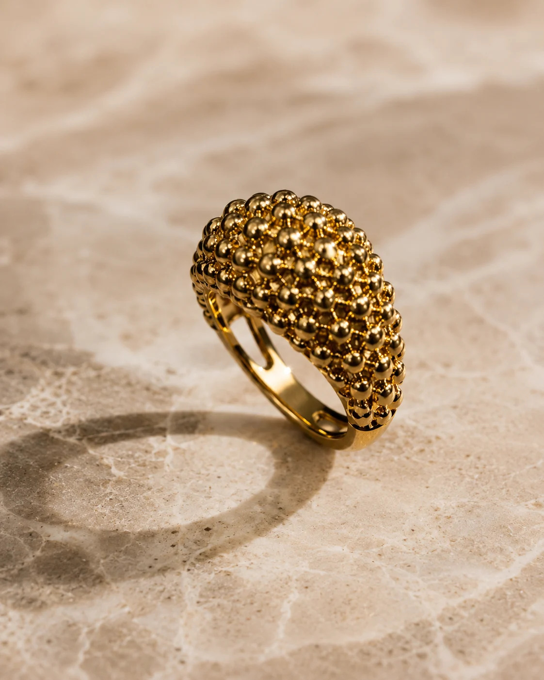 Anello sardo in oro giallo 18 kt