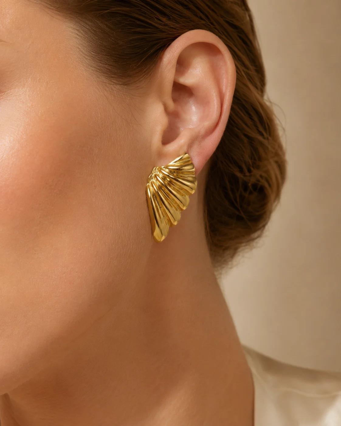 Orecchino in oro giallo 18 kt