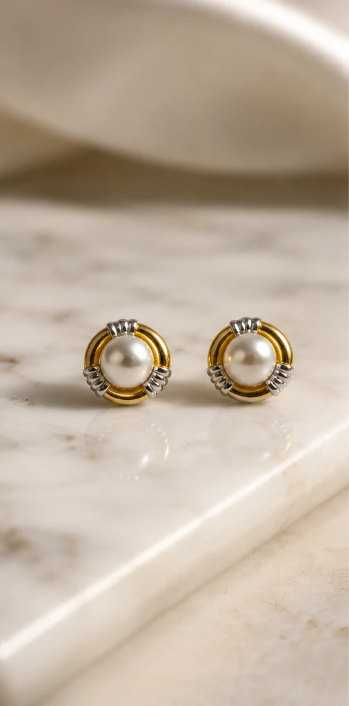 Orecchini in oro bicolore 18 kt e perla coltivata